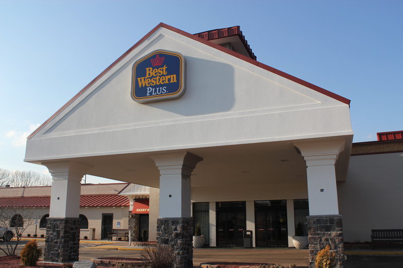 Best Western Plus North Haven Hotel - North Haven, CT