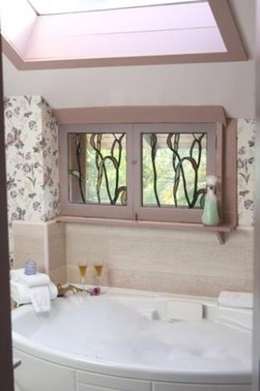 Amber House Bed & Breakfast - Sacramento, CA
