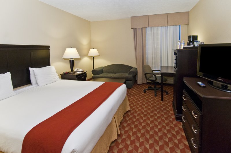 Americas Best Value Inn - West Point, MS