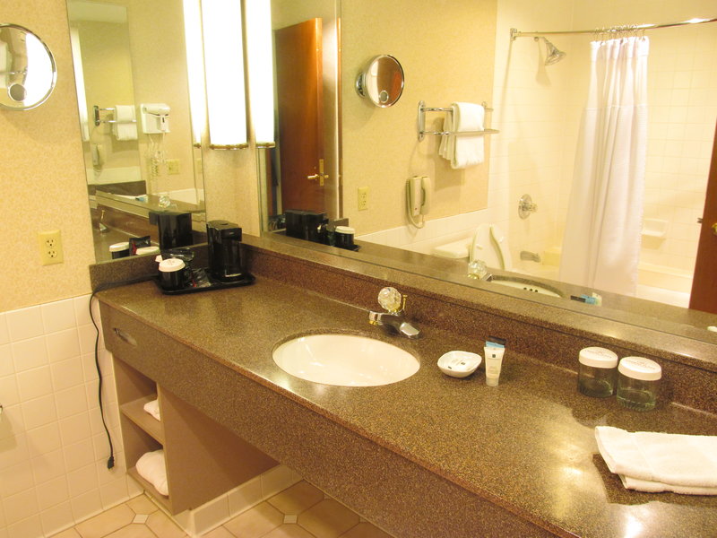 Crowne Plaza-Springfield - Mount Pulaski, IL