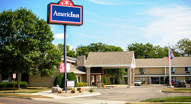 Americinn - Owatonna, MN
