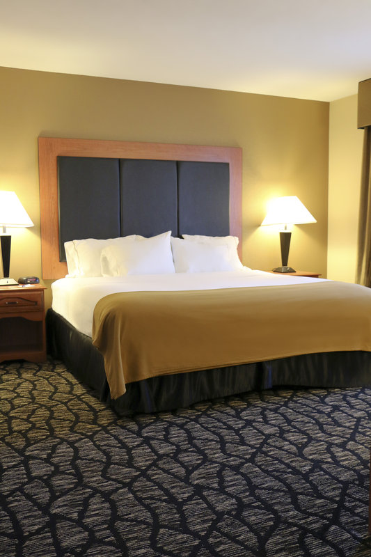 Holiday Inn Express Hotel & Suites - Grand Junction, CO