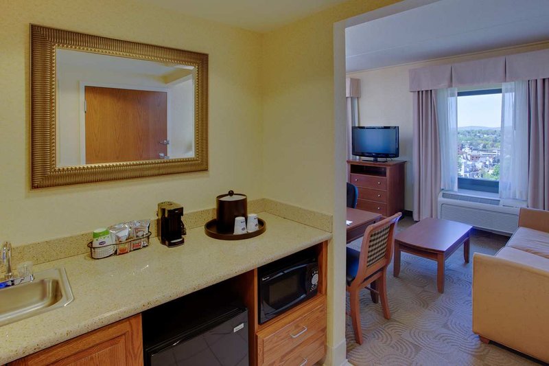 Hampton Inn & Suites Ephrata-Mountain Springs - Ephrata, PA