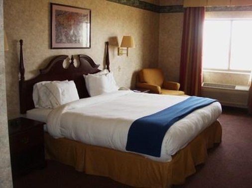 Garden Inn - New Castle, IN