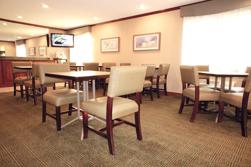 La Quinta Inn Toledo Perrysburg - Perrysburg, OH