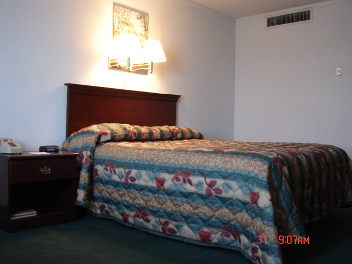 Grand Motor Inn, Hotel & Restaurant Deming, NM - Deming, NM