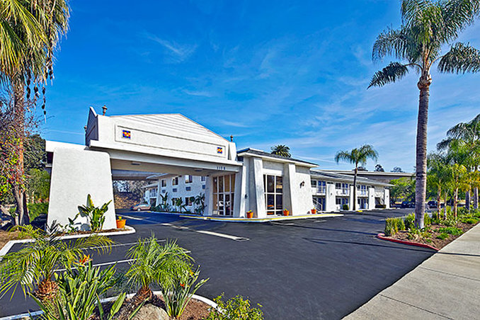 Motel 6 - Redlands, CA