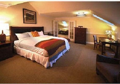 5th Street Bistro (In the Majestic Inn & Spa) - Anacortes, WA