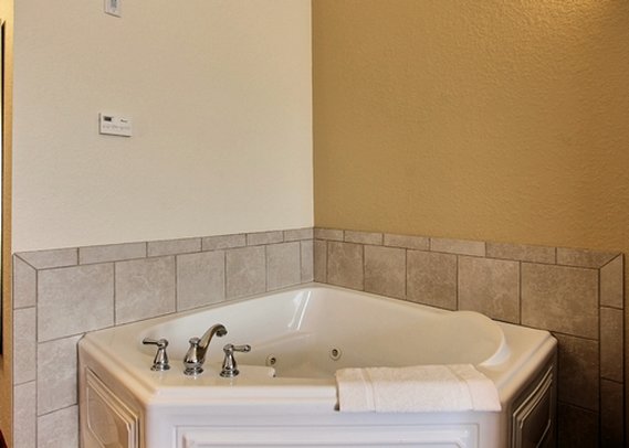 Comfort Inn - Blackshear, GA