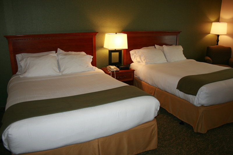 Holiday Inn Express & Suites HAGERSTOWN - Hermitage, PA