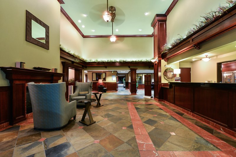 Oxford Suites Gladstone - Gladstone, OR