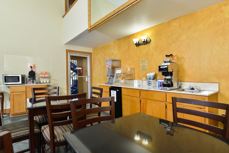 Americas Best Value Inn - Hope, AR