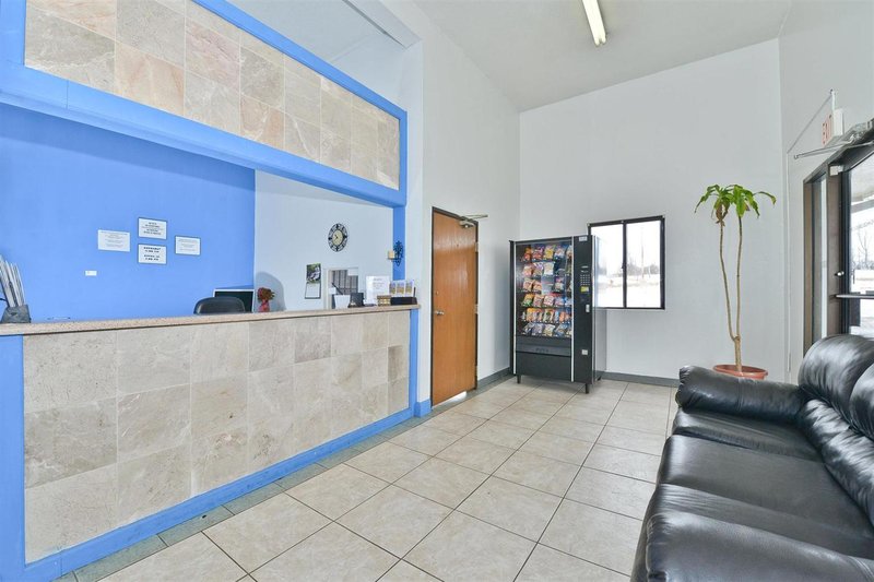Americas Best Value Inn / Troy - Troy, MO