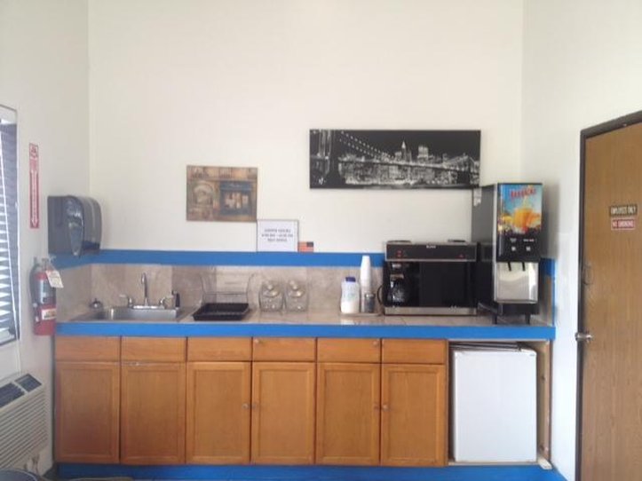 Americas Best Value Inn / Troy - Troy, MO