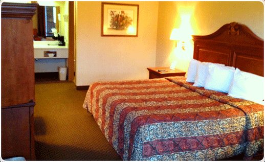 Travelodge-At The Falls - Branson, MO
