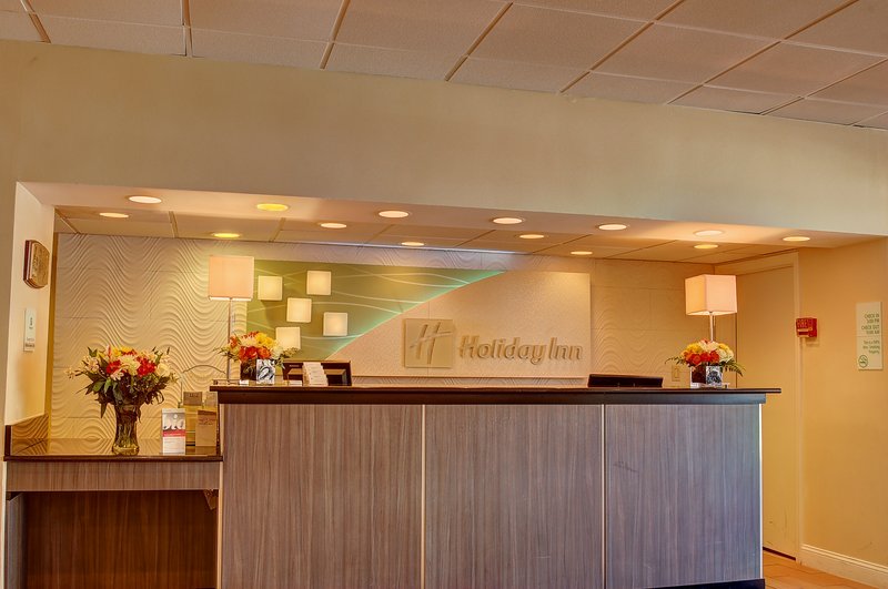Holiday Inn Danbury-Bethel @ I-84 - Danbury, CT