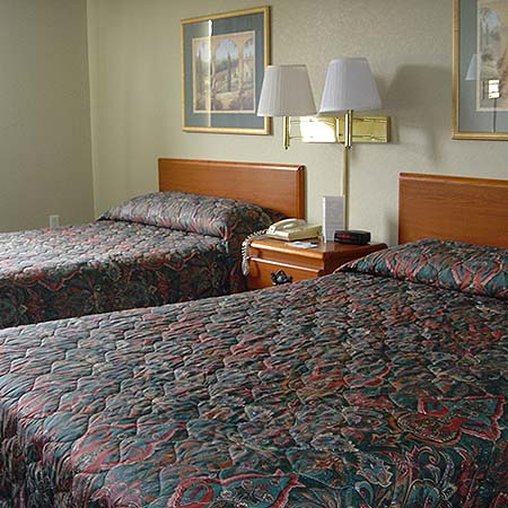 Howard Johnson Inn Pensacola Fl - Pensacola, FL