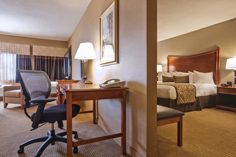 Best Western Plus North Haven Hotel - North Haven, CT
