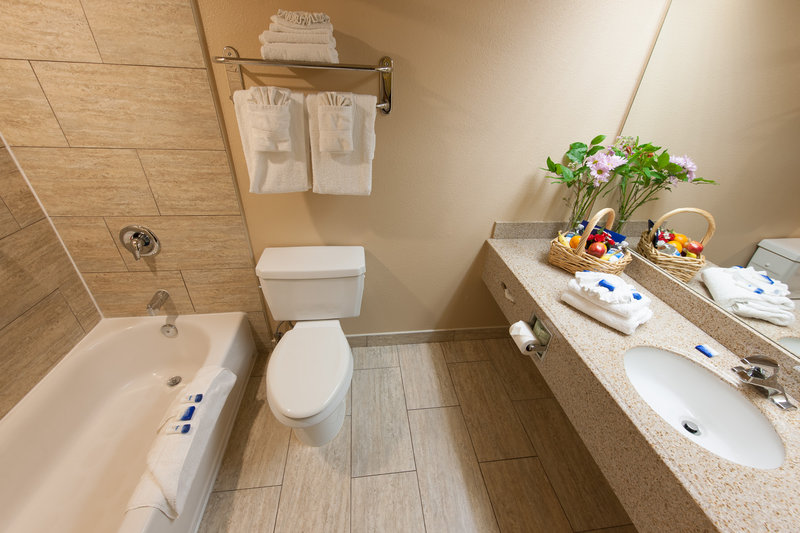 BEST WESTERN Escondido Hotel - Escondido, CA