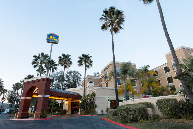 BEST WESTERN Escondido Hotel - Escondido, CA