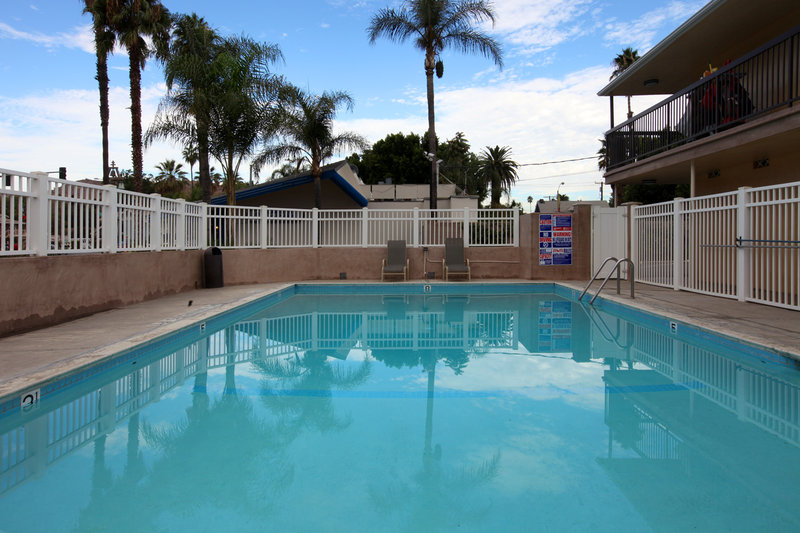 Americas Best Value Inn Riverside - Riverside, CA