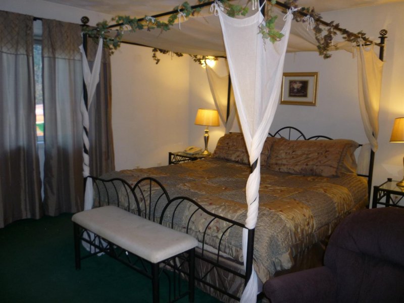 7 Gables Inn & Suites - Fairbanks, AK