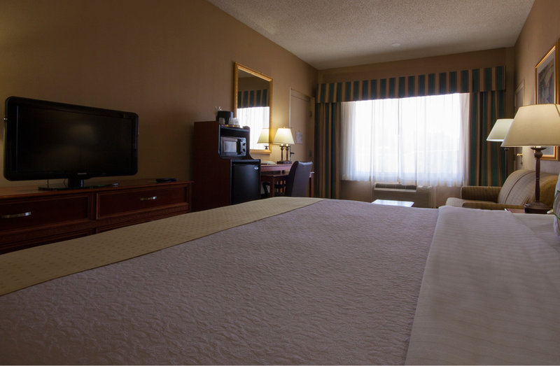 Country Inn & Suites - El Paso, TX