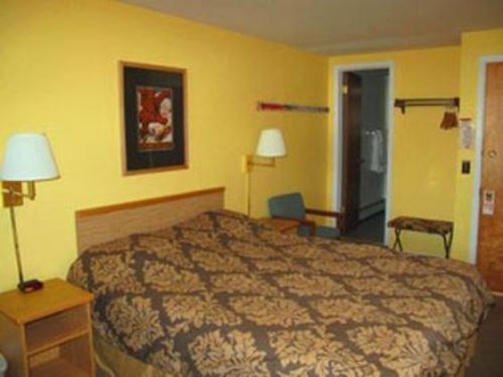 Yodeler Motel - Red Lodge, MT