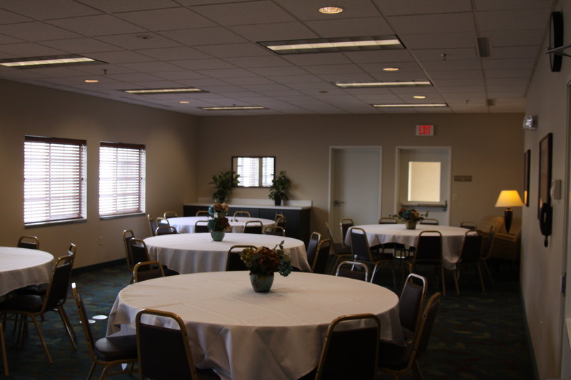 Candlewood Suites-Fargo-N - Leonard, ND