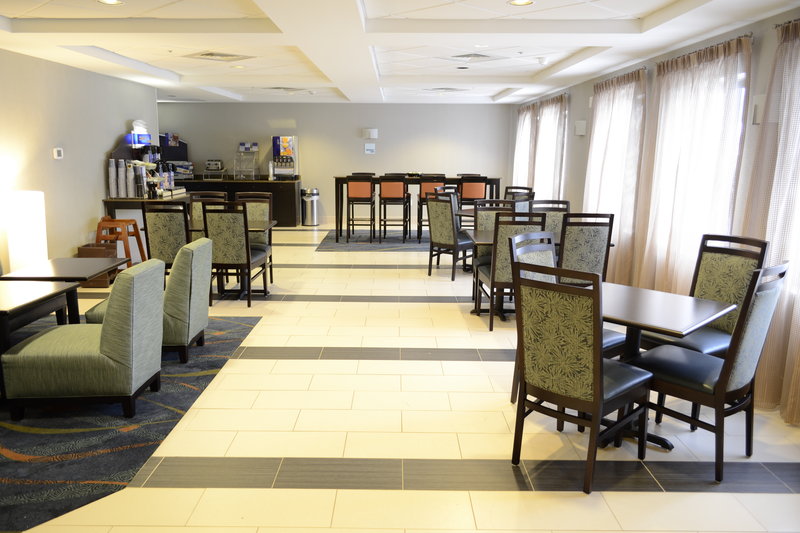 Comfort Suites Biddeford - Biddeford, ME