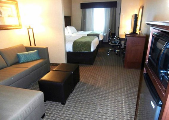 Comfort Suites-Columbia University - Columbia, MO