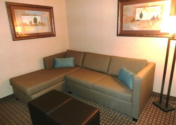 Comfort Suites-Columbia University - Columbia, MO
