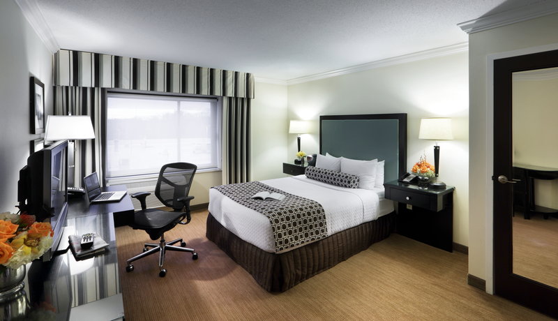 Crowne Plaza-Boston/Natick - Natick, MA