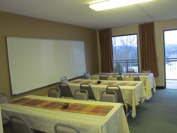 Travelodge-At The Falls - Branson, MO