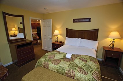 Crotched Mountain Resort - Francestown, NH