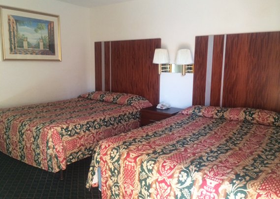 Econo Lodge - Riverside, CA