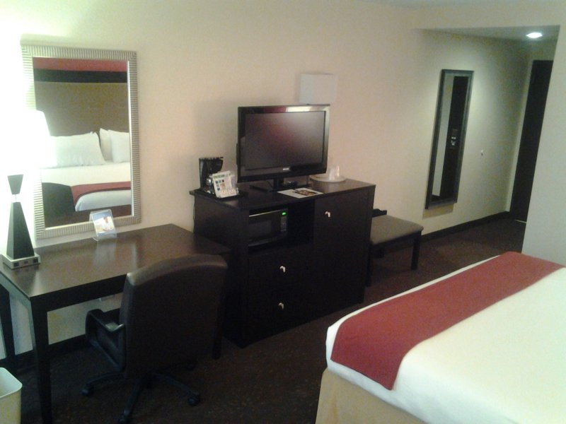 Holiday Inn Express Harlingen - Harlingen, TX