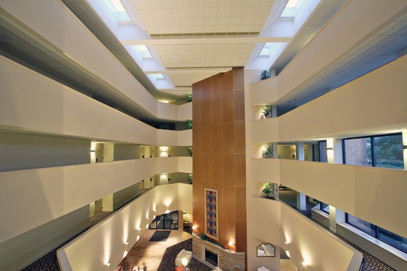 Hotel Mead & Conference Ctr - Wisconsin Rapids, WI