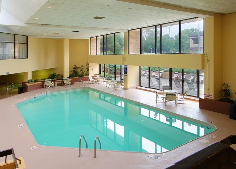 Hotel Mead & Conference Ctr - Wisconsin Rapids, WI