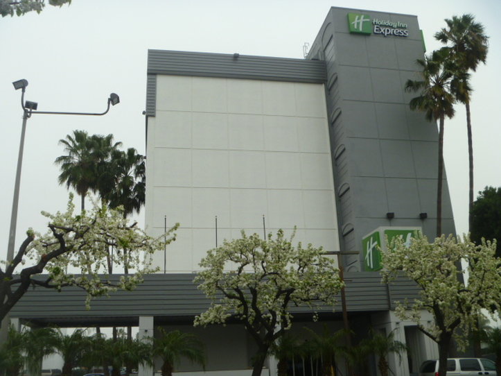 Holiday Inn Express VAN NUYS - Van Nuys, CA