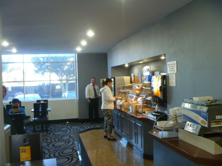 Holiday Inn Express VAN NUYS - Van Nuys, CA