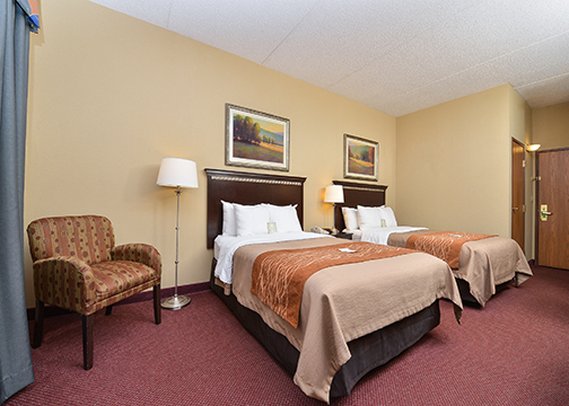 Comfort Inn - New Stanton, PA