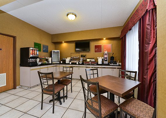 Comfort Inn - New Stanton, PA