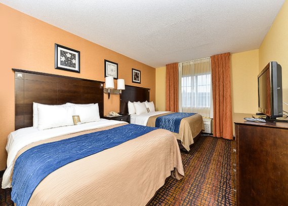 Comfort Inn And Suites - Eatontown, NJ