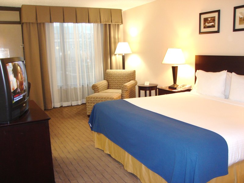 Holiday Inn Express LITTLE ROCK-AIRPORT - Little Rock, AR
