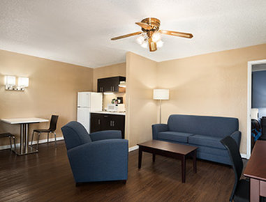 Ramada Limited - Ellenton, FL