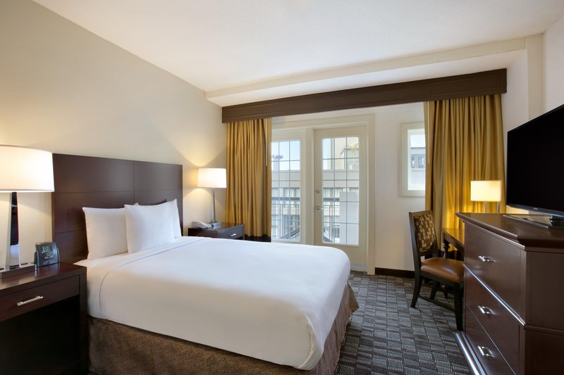 Embassy Suites By Hilton New Orleans Convention Center - New Orleans, LA
