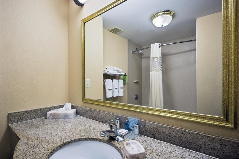 Hampton Inn Batavia - Batavia, NY