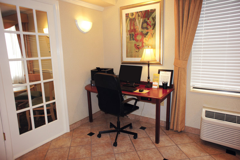 La Quinta Inn & Suites Pharr - Pharr, TX