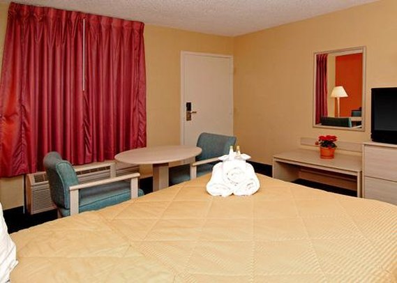 Rodeway Inn - Sarasota, FL